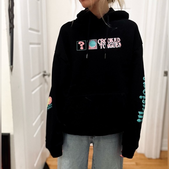 Black, Retro Crooked Tongues Men’s Medium Hoodie - Picture 3 of 16